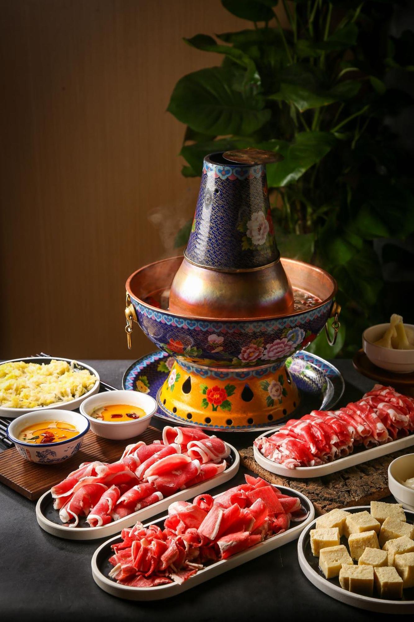 Base-Beijing Wangfujing Serviced Apartment- In Hutong &Bike Rental &Close To Forbidden City, Tian'Anmen Square &Subway Nearby &Free Coffee &Washing Machine,Kitchen &Restaurant Discount &English Speaking &High Speed Free Wifi Exterior photo